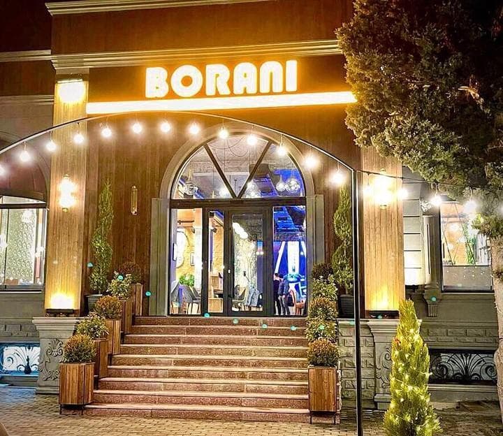 Borani Restaurant (Fəvvarələr meydanı)
