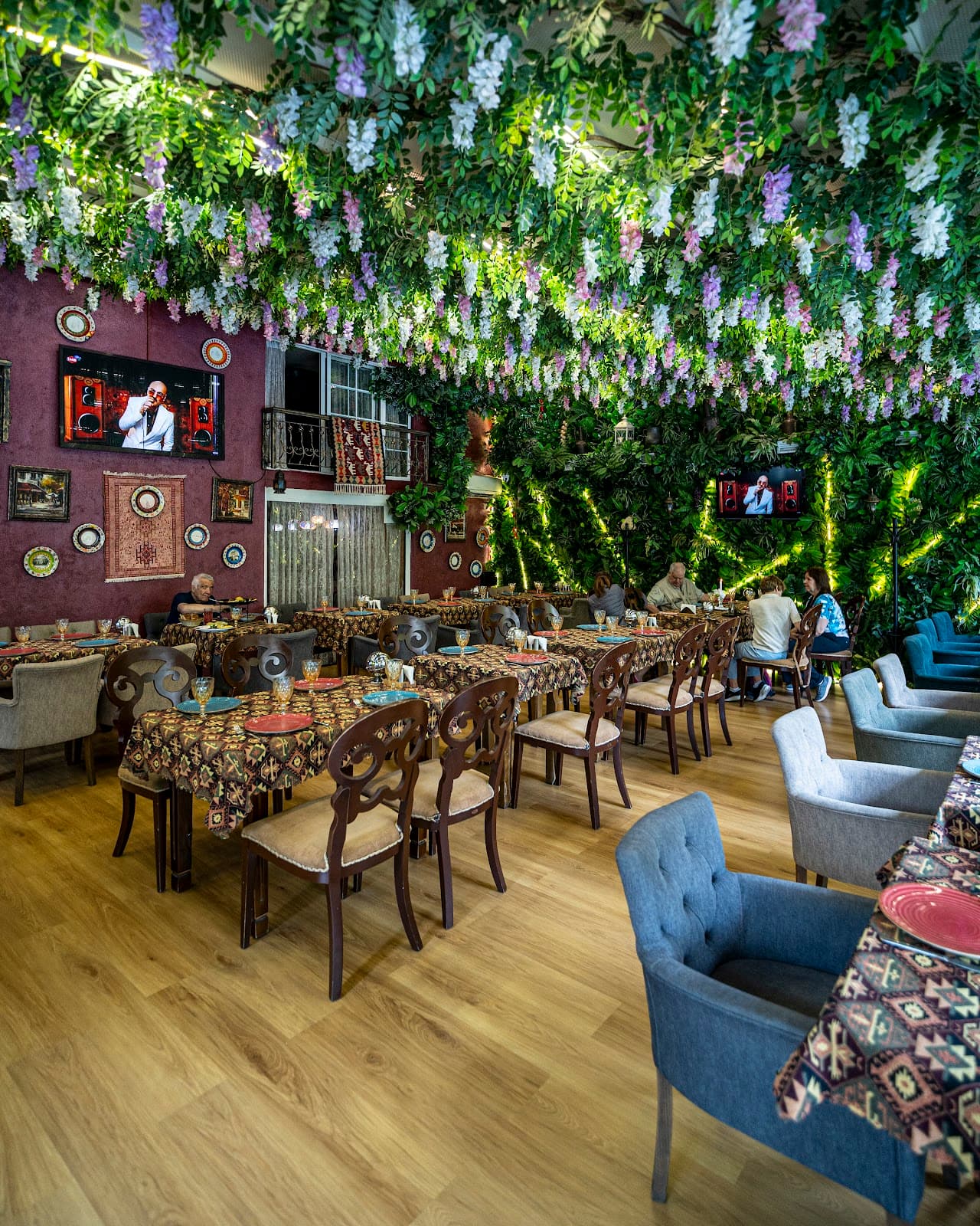 Fisincan Cafe & Restaurant