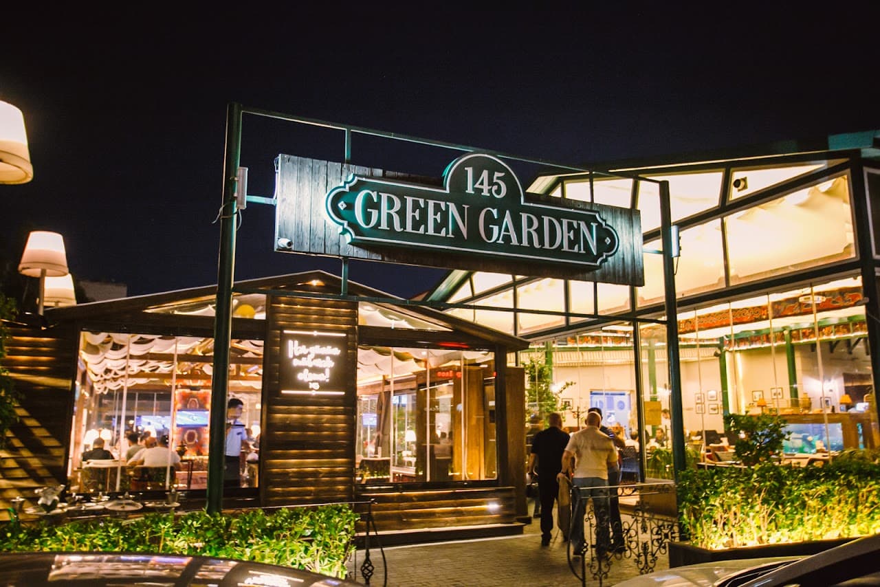 Green Garden 145