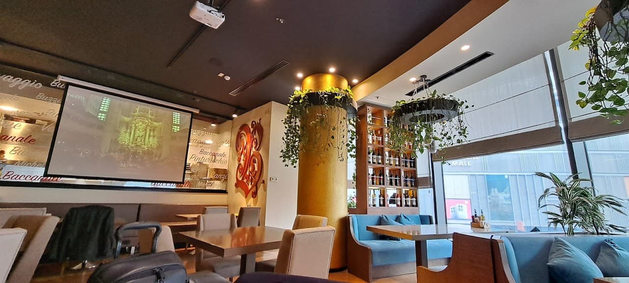 Gallery 4