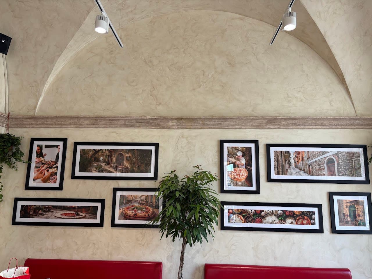 Gallery 5