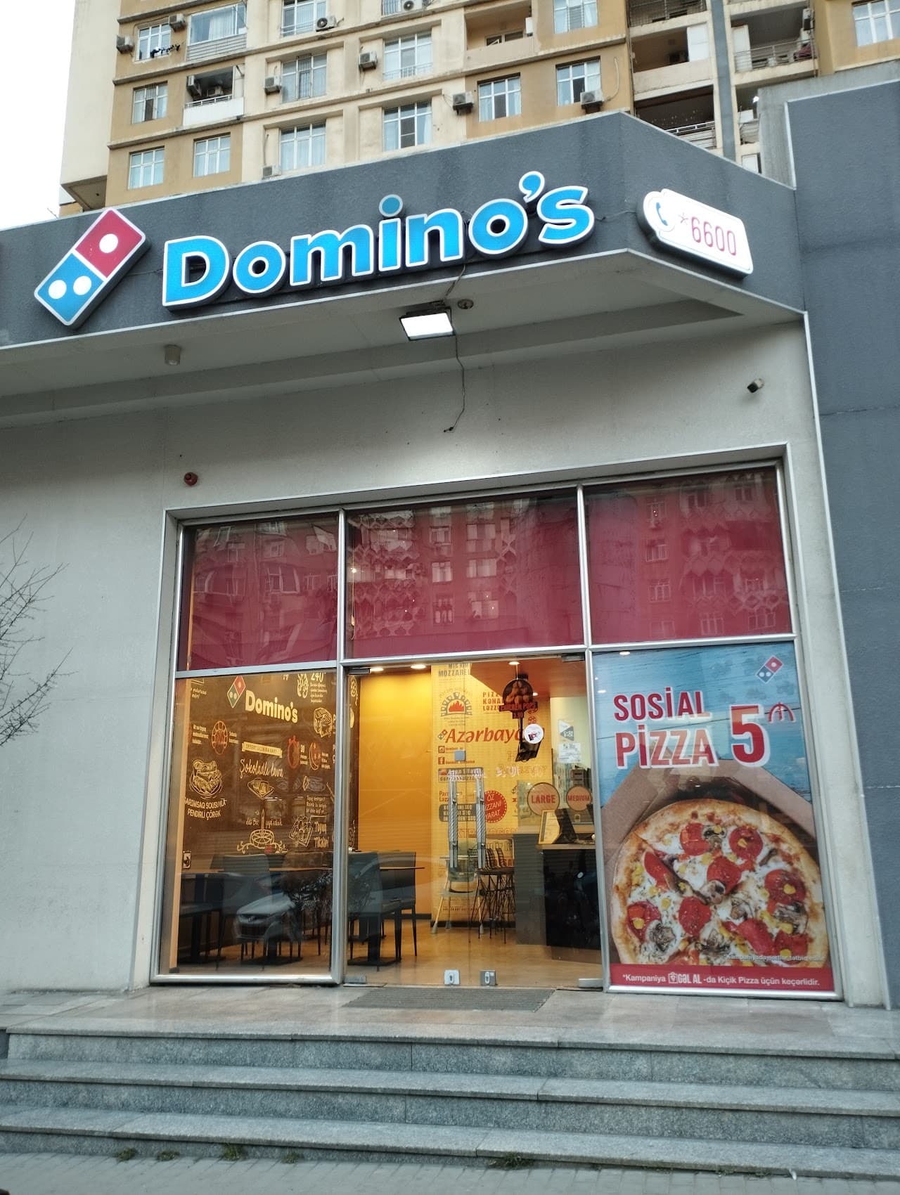 Domino's Pizza