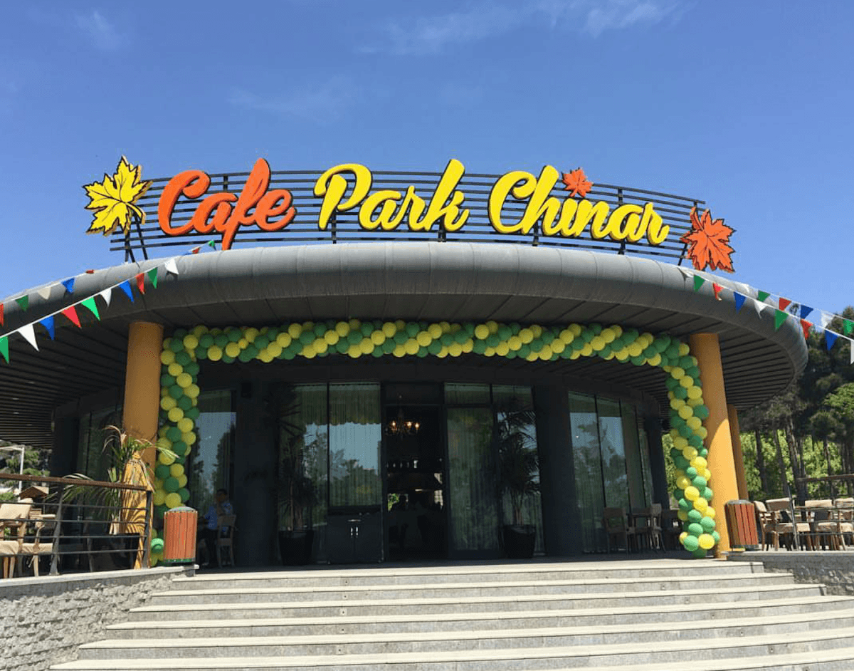 Cafe Park Chinar