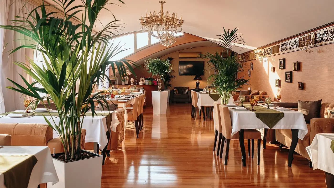 Bayil Breeze Restaurant