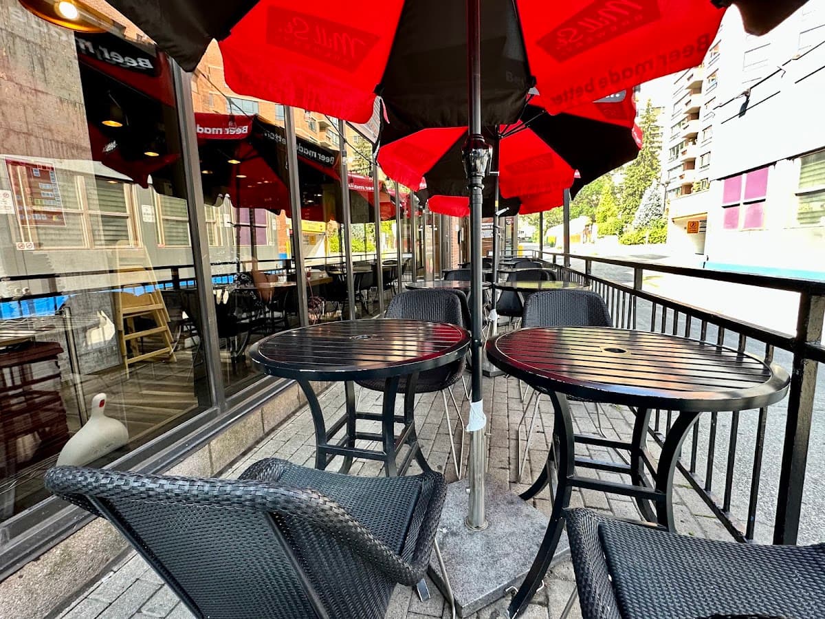 The Cherie Bistro