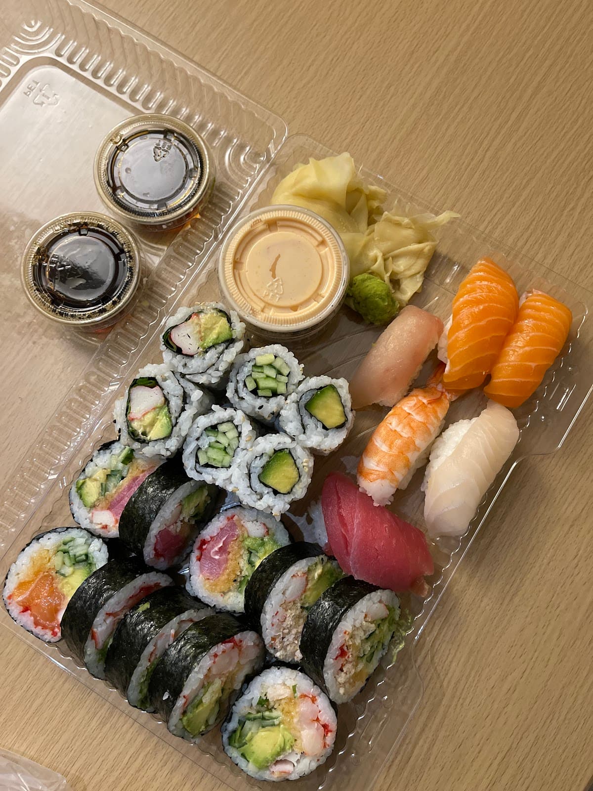 Royal 5 Sushi