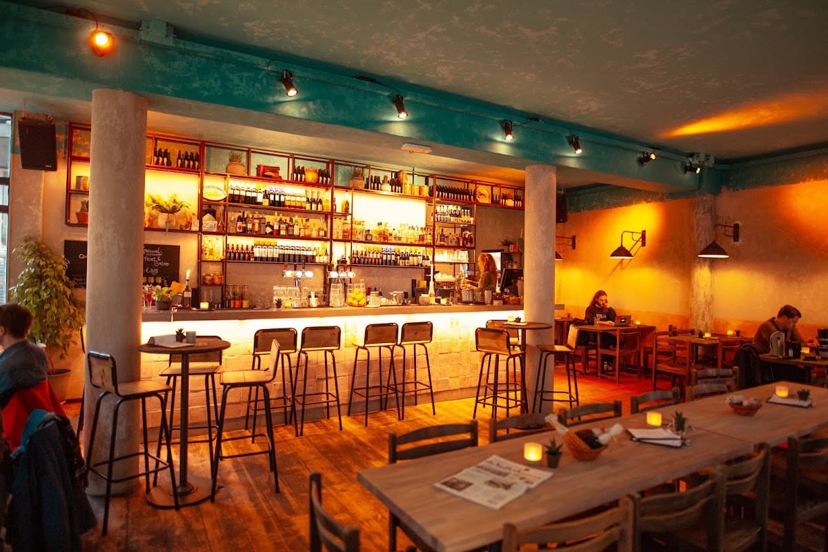 Cantina Caliente