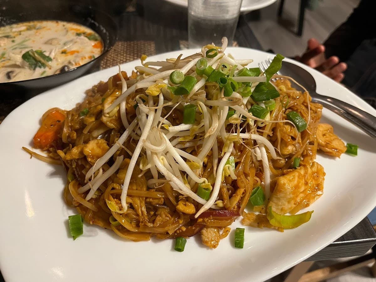 Naa Thai
