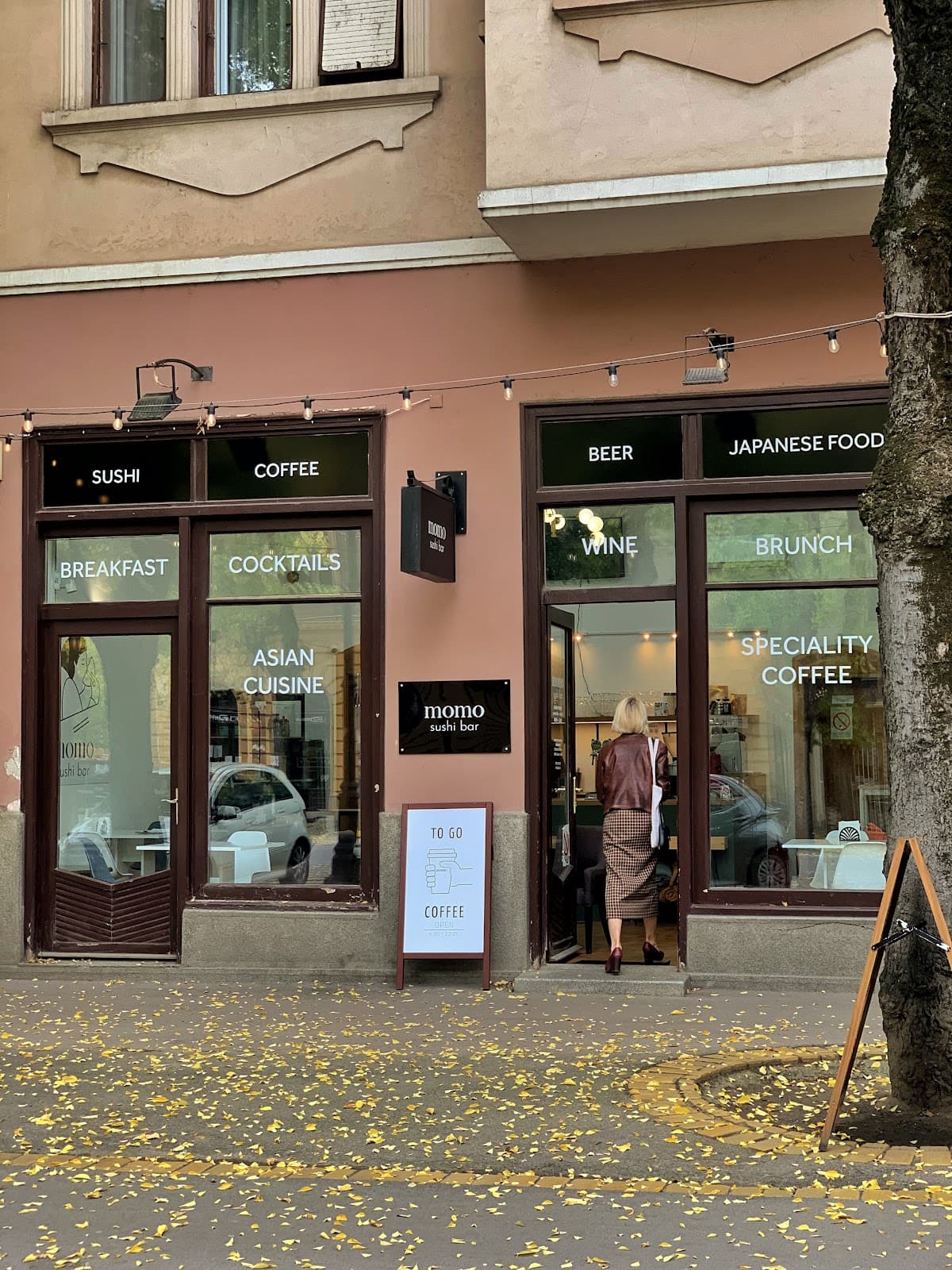Momo Sushi Bar