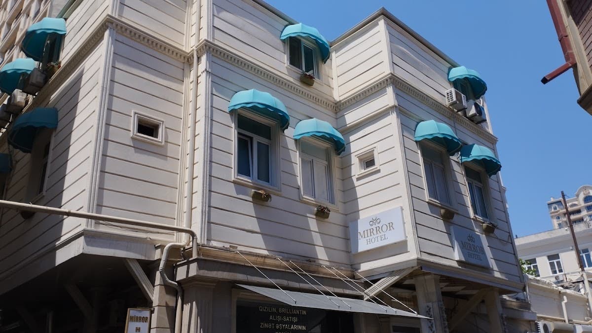 Mirror hotel’s Baku