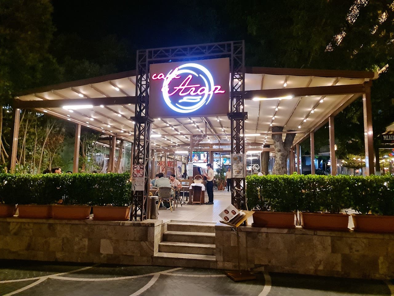 Araz Terrace