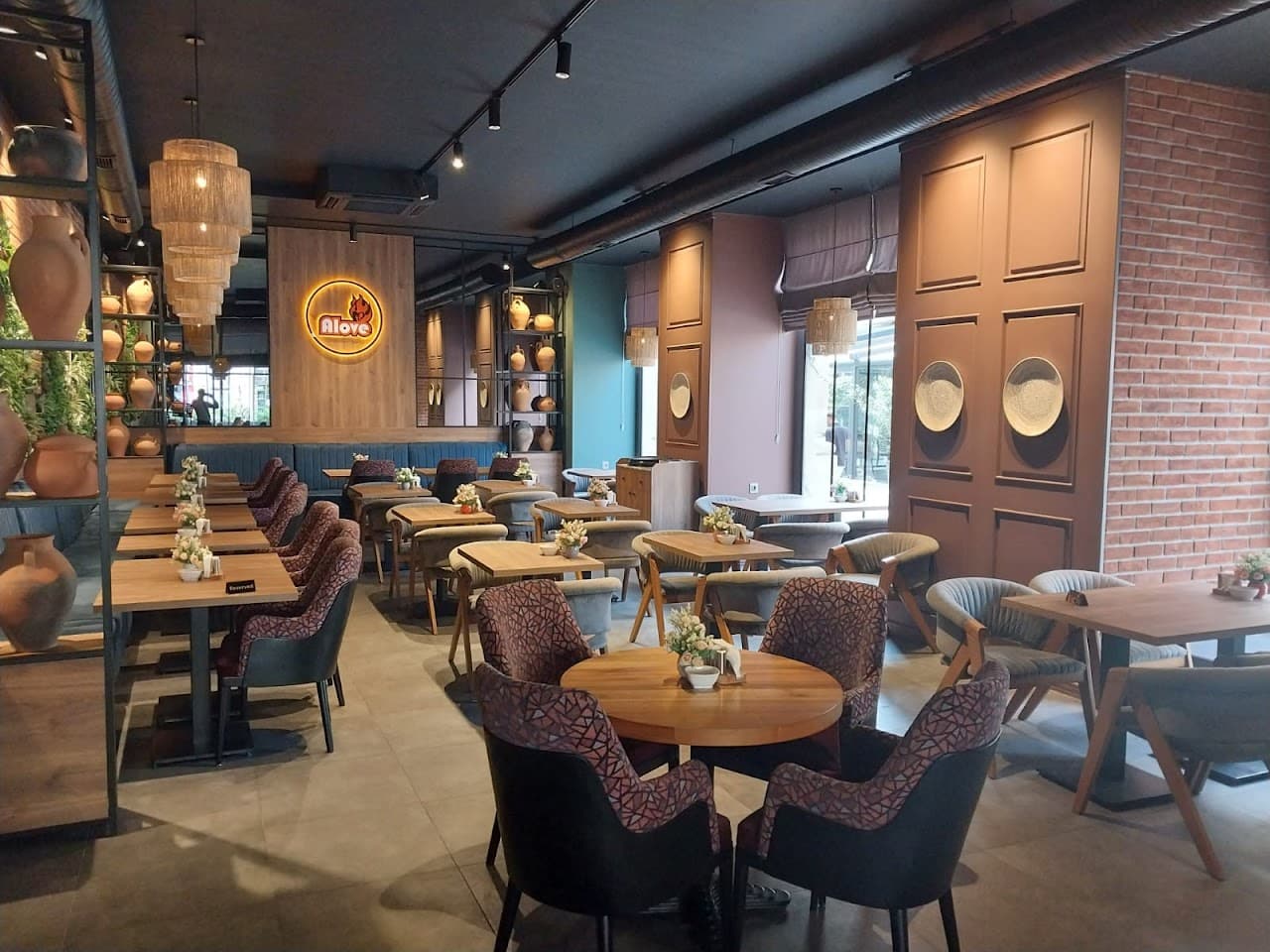 Alove Restaurant