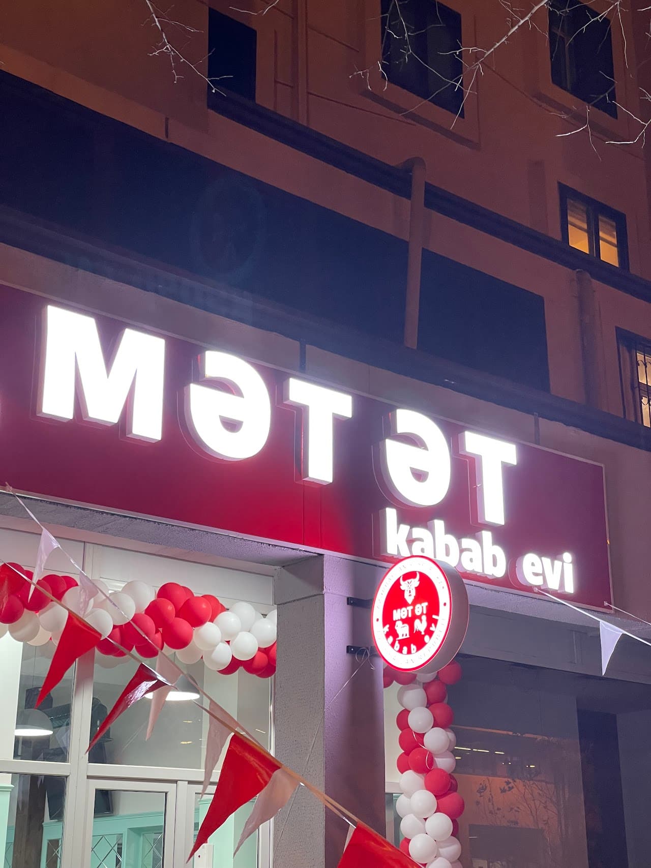 Mət Ət kabab evi