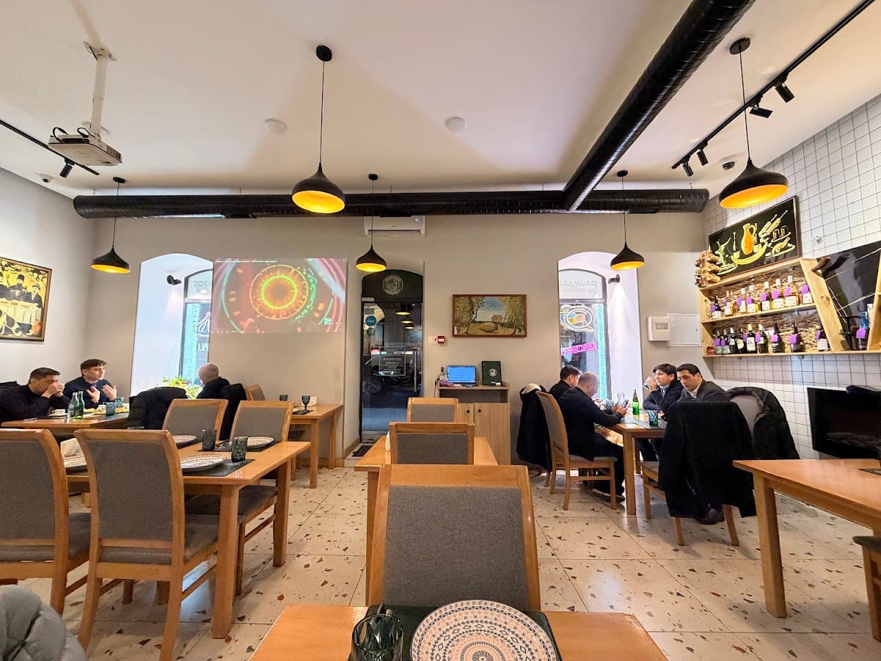 Gaumarjos GEORGIAN CUISINE Грузинский ресторан