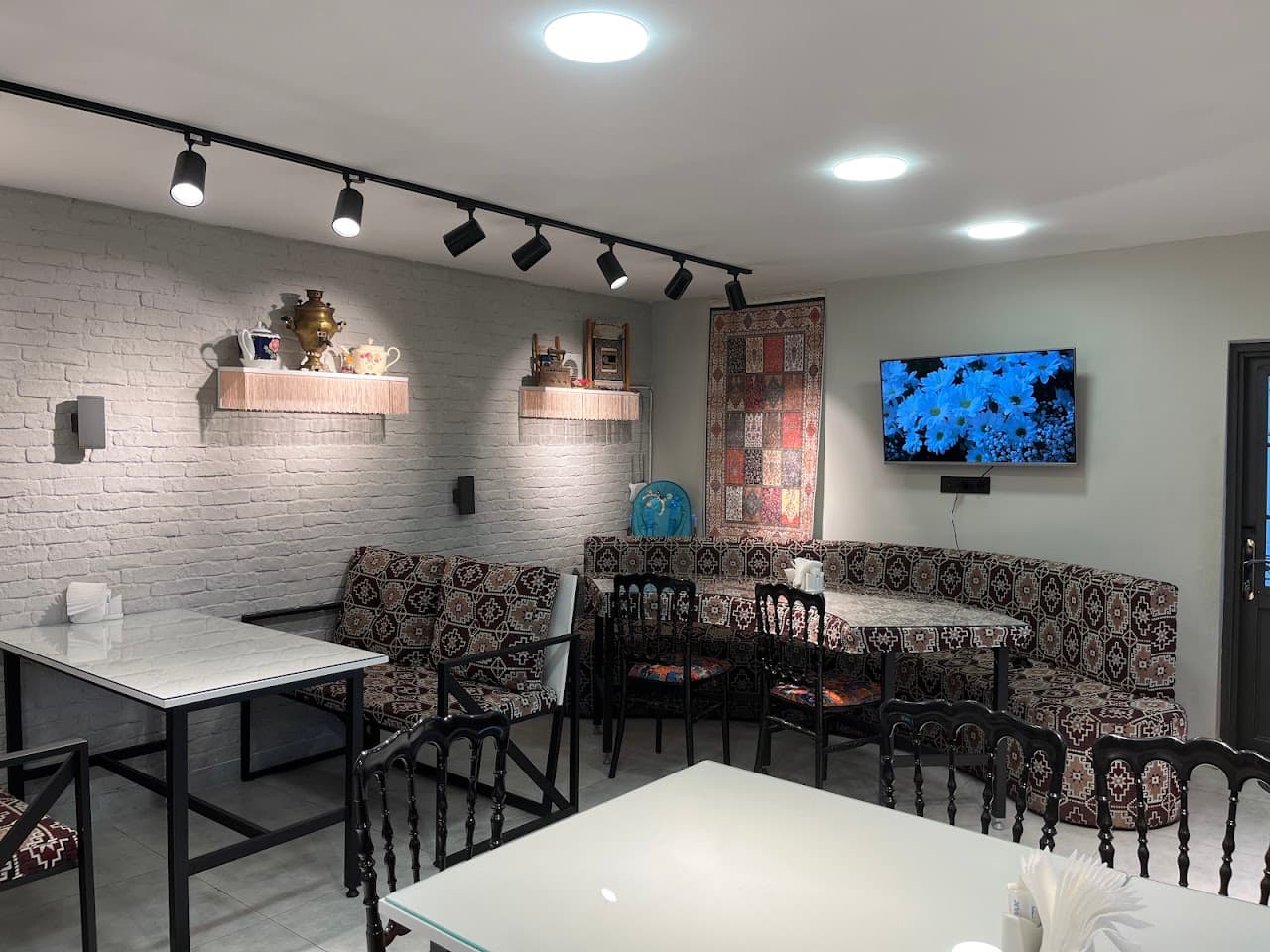 Oxlov restaurant