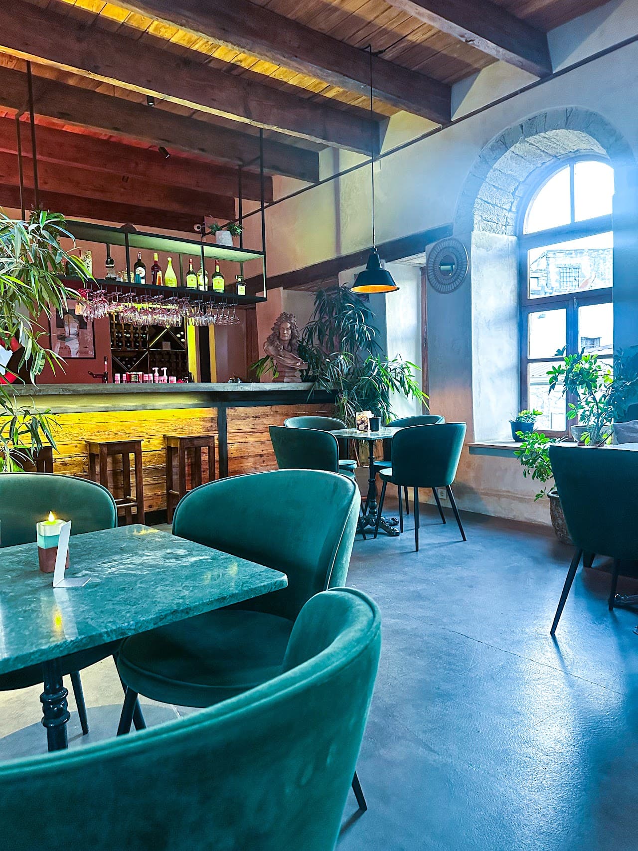 Maurice restaurant